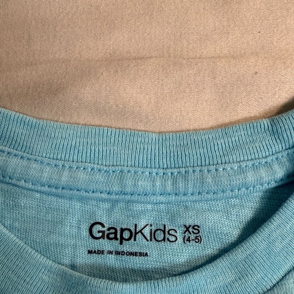 GAP - Kids Light Blue Short Sleeve Tee - Picture 2 of 4